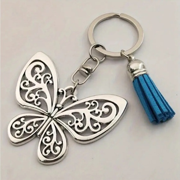 Accessories - Silvery Hollow Butterfly Keychain Pendant With Tassel NEW